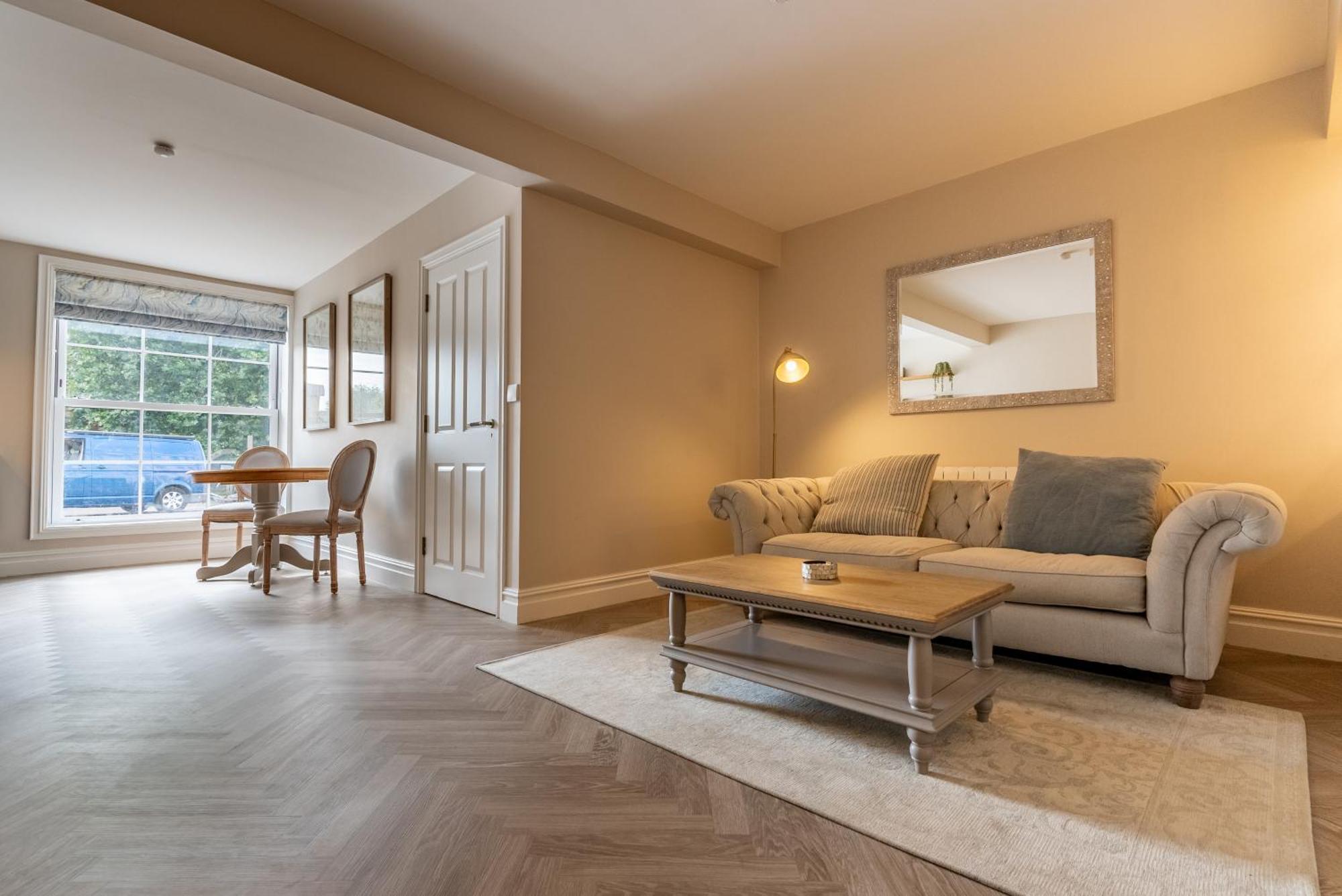 Brand New Riverside Apartment ไครสต์เชิร์ช ภายนอก รูปภาพ